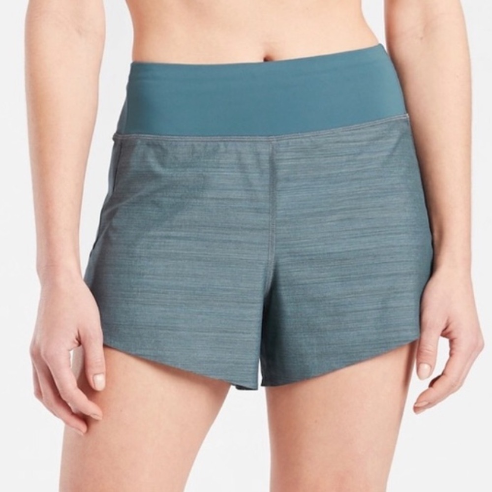 Athleta Run With It Textured 3.5” Running Gym Sho… - image 1